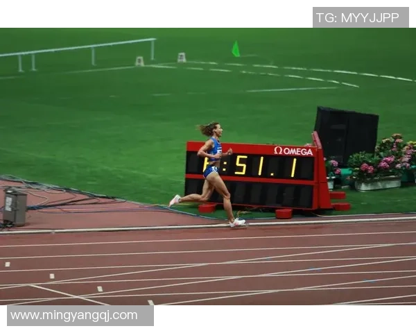 上海篮球队在钻石联赛中以76分稳居积分榜首位展现强劲实力 上海篮球队在钻石联赛中以76分稳居积分榜首位展现强劲实力